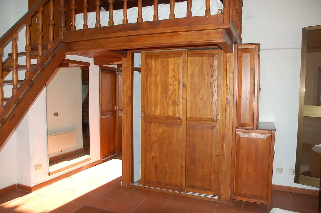 Residence Belvedere Baja Sardinia شقة