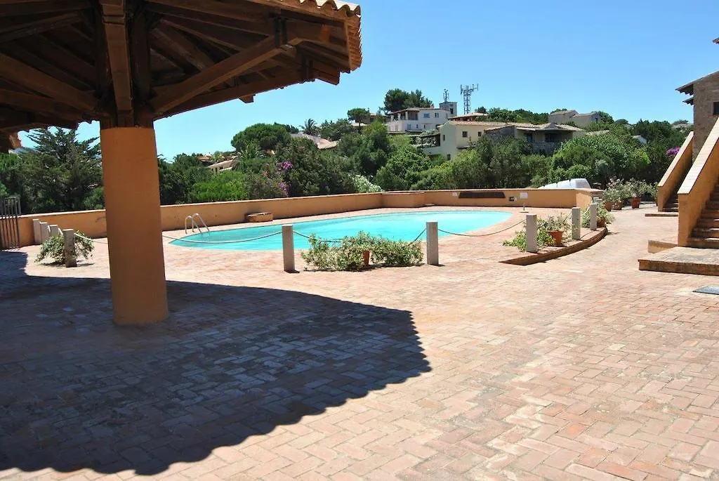Residence Belvedere Baja Sardinia إيطاليا